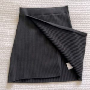 🎉 BOGO! 2/$12! Free People Stretchy Mini Skirt